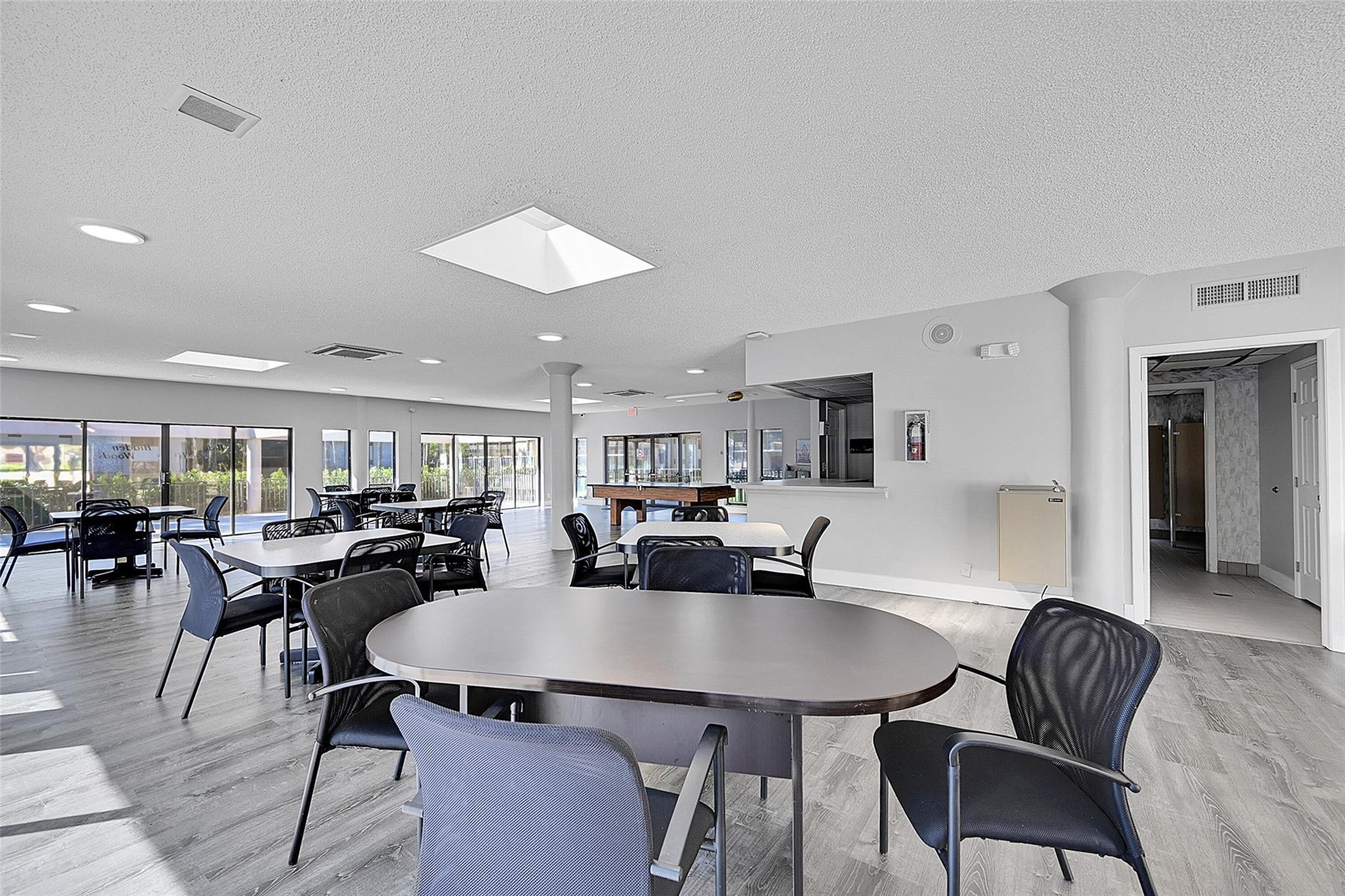 HIDDEN WOODS OF DEERCREEK - Residential