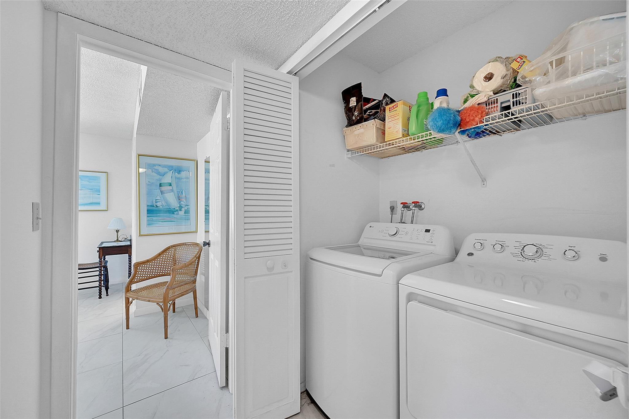 HIDDEN WOODS OF DEERCREEK - Residential