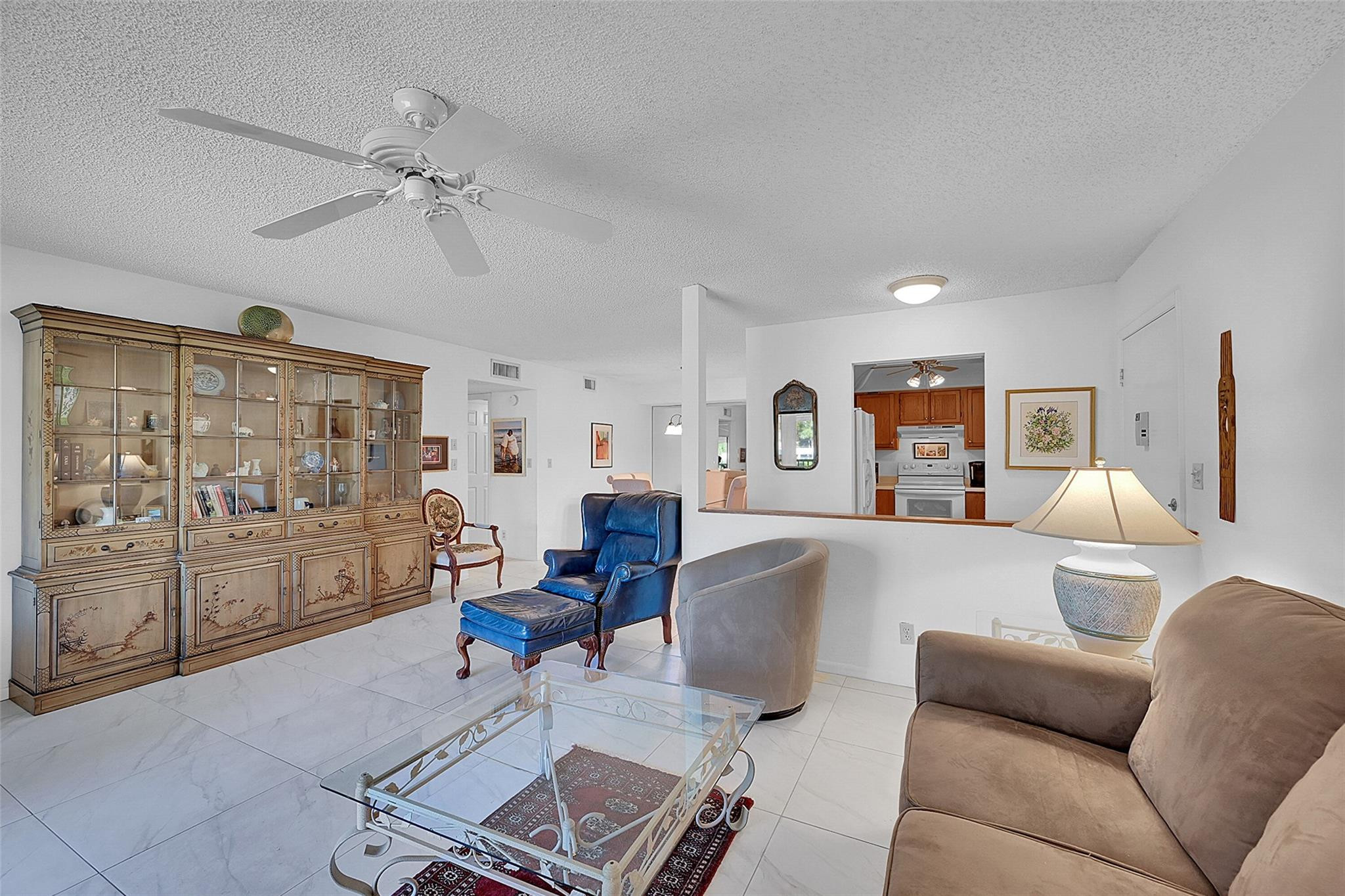 HIDDEN WOODS OF DEERCREEK - Residential