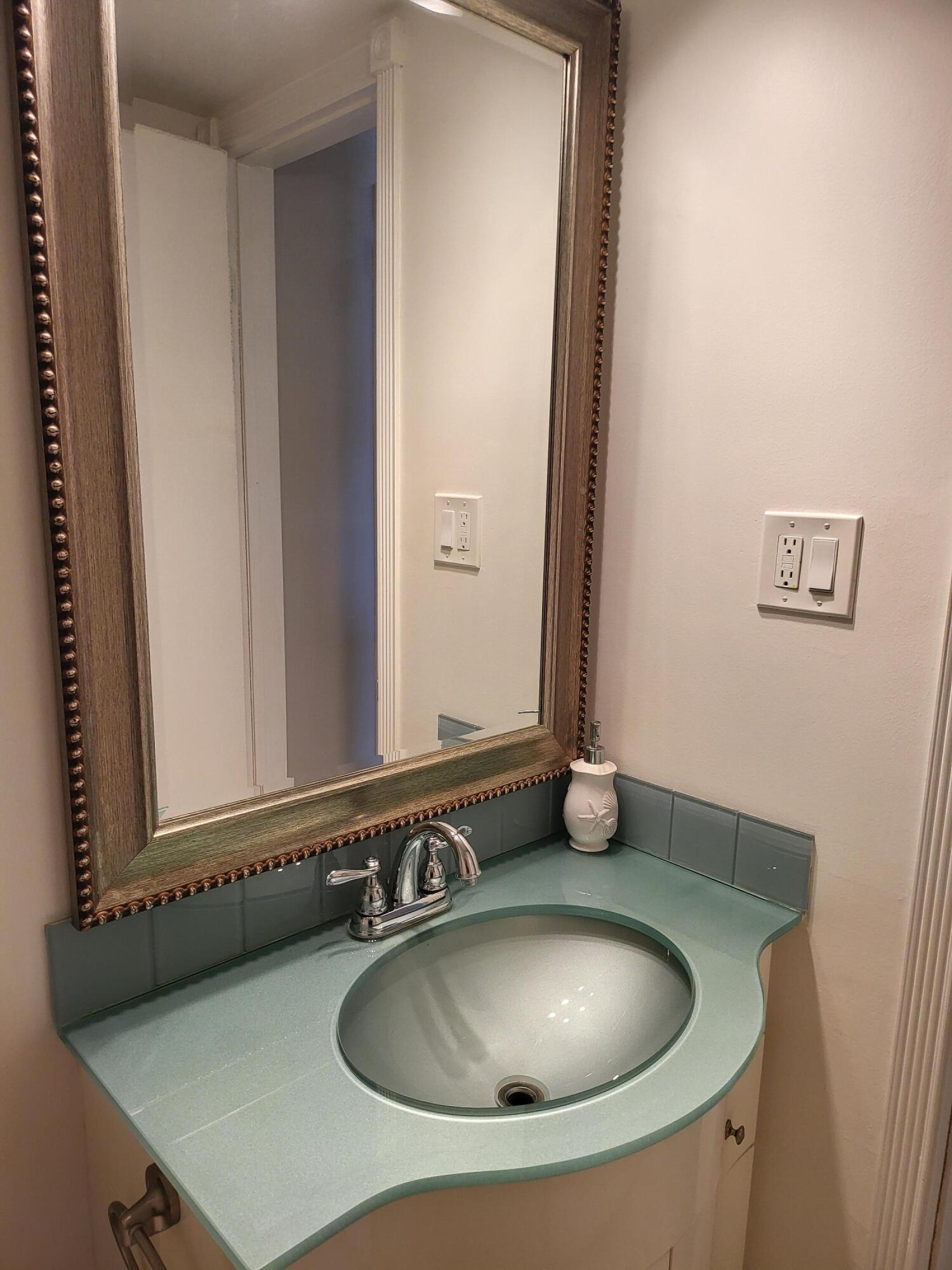 VALIANT HOUSE CONDO - Residential