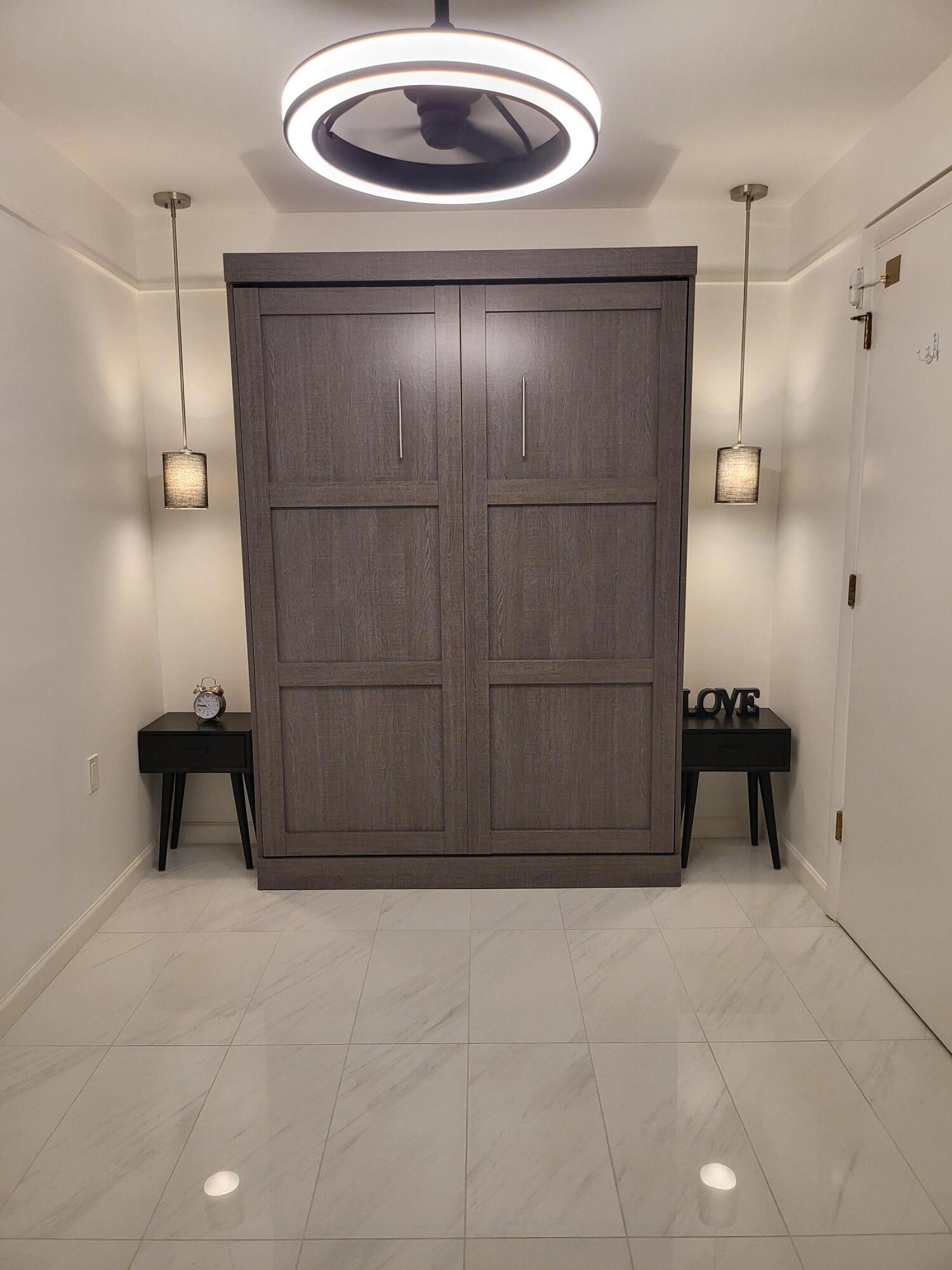 VALIANT HOUSE CONDO - Residential