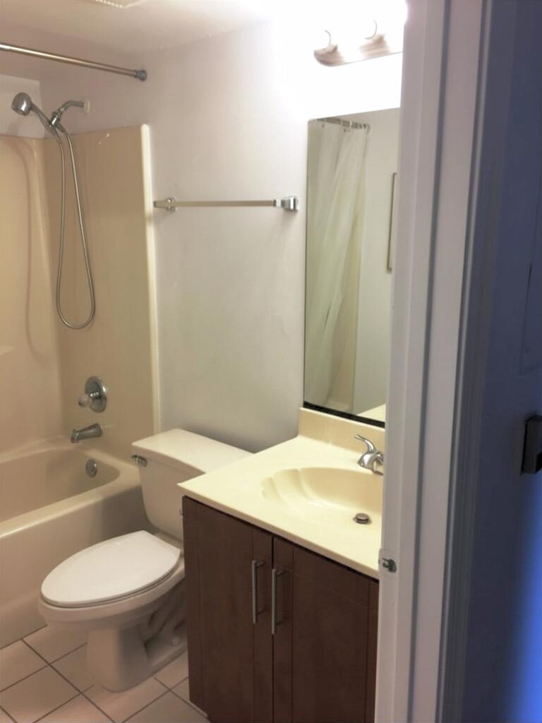 3690 N 56th Avenue 931