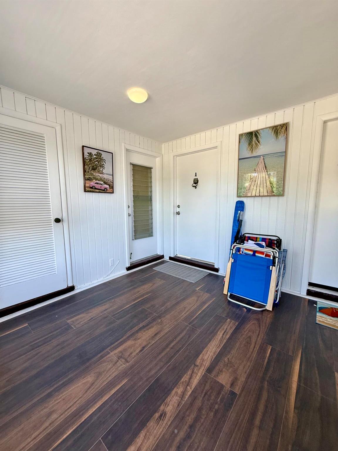 S/D OF 16-46-43 LYG E OF - Residential Lease