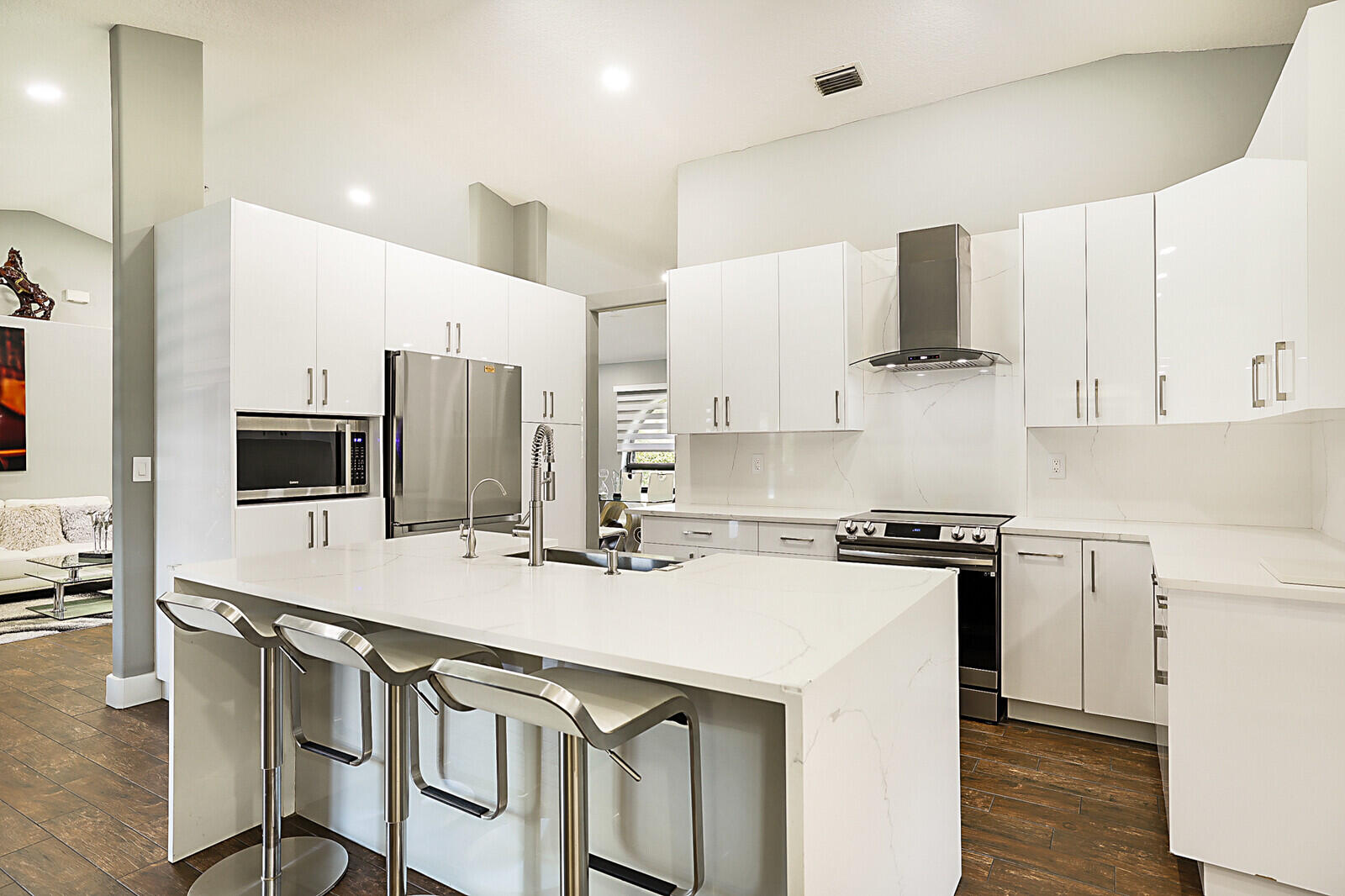 Acreage & Unrec - Residential