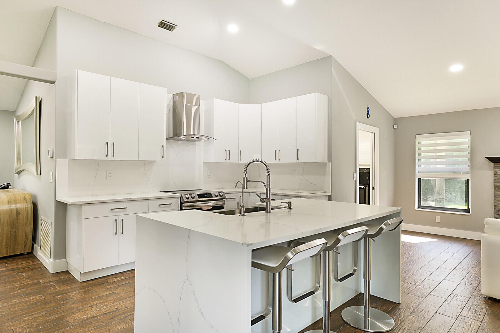 Acreage & Unrec - Residential