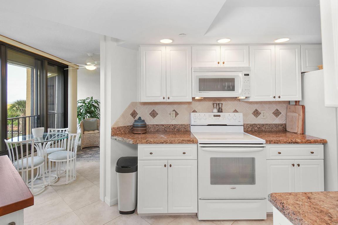 OCEAN VILLAGE - SEASCAPE II CONDOMINIUM - Residential