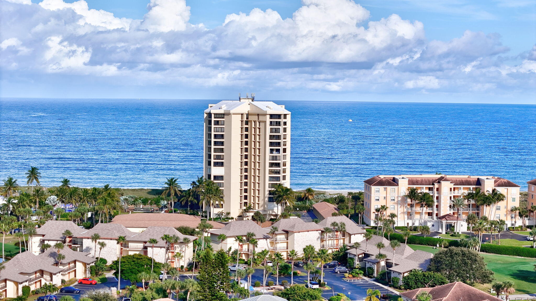 OCEAN VILLAGE - SEASCAPE II CONDOMINIUM - Residential