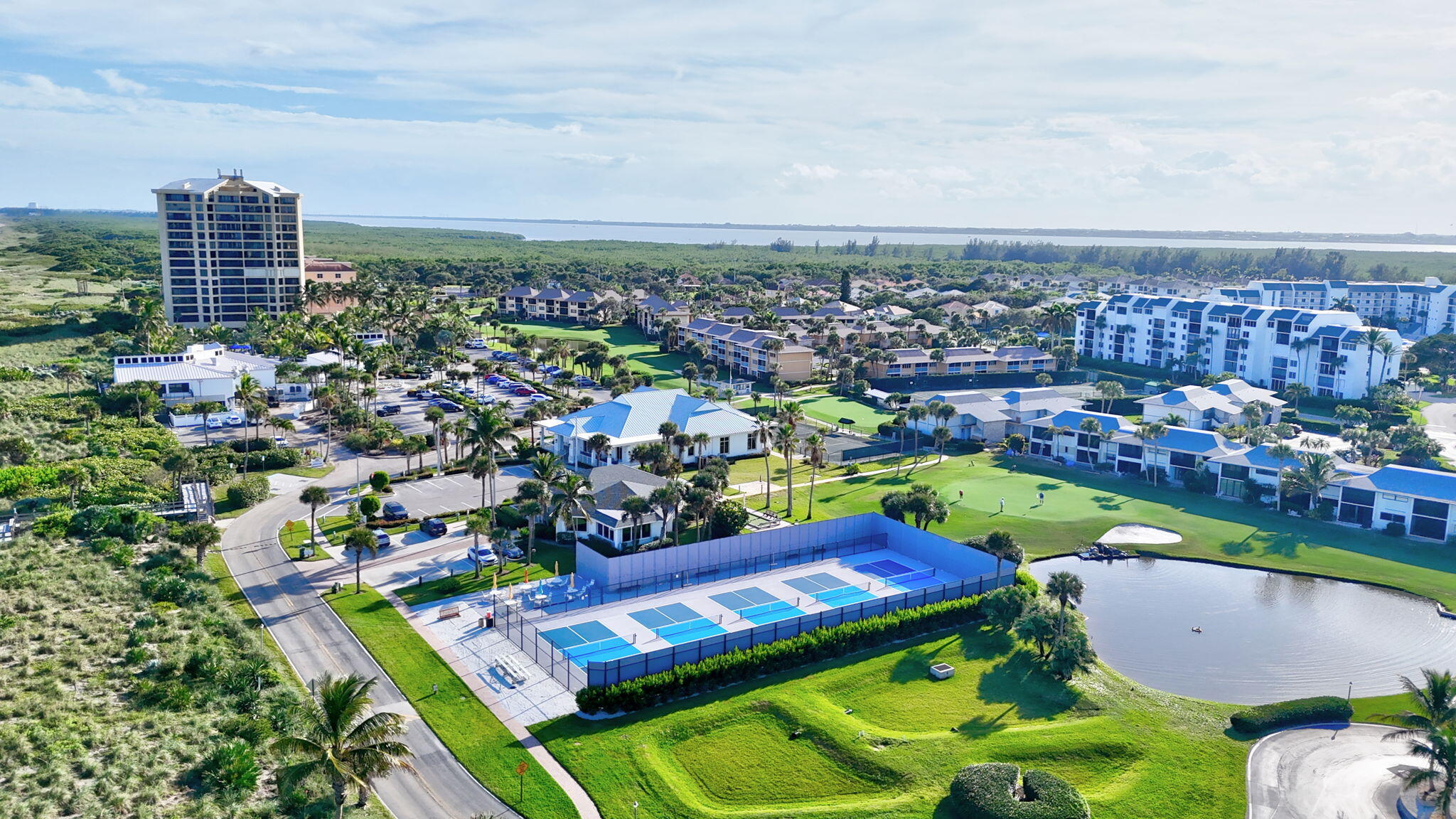 OCEAN VILLAGE - SEASCAPE II CONDOMINIUM - Residential