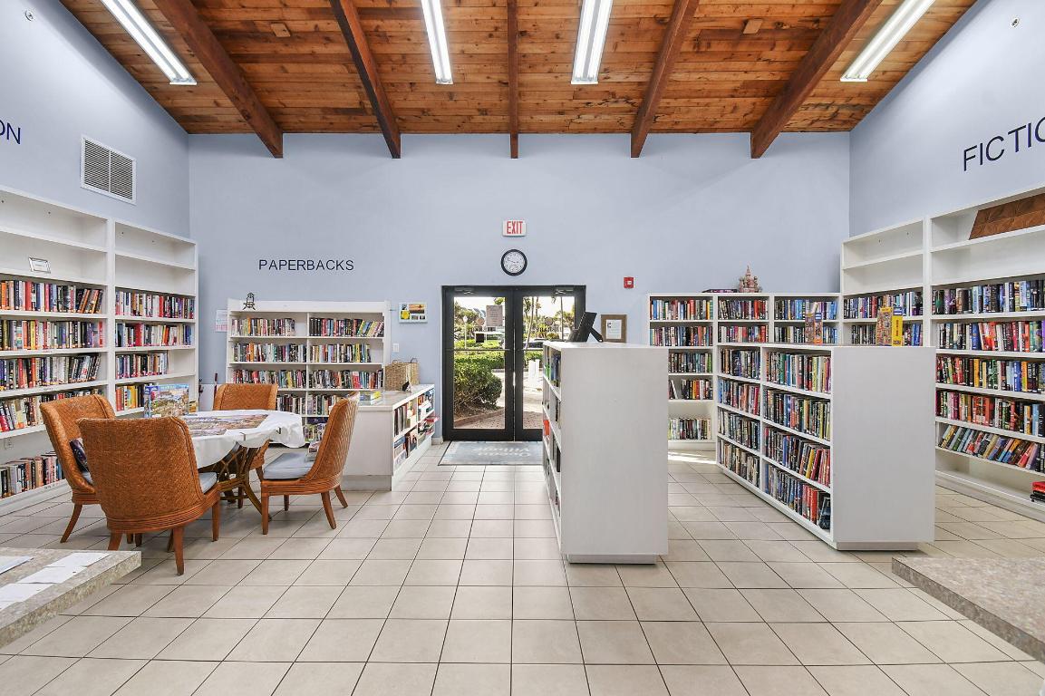 OCEAN VILLAGE - SEASCAPE II CONDOMINIUM - Residential