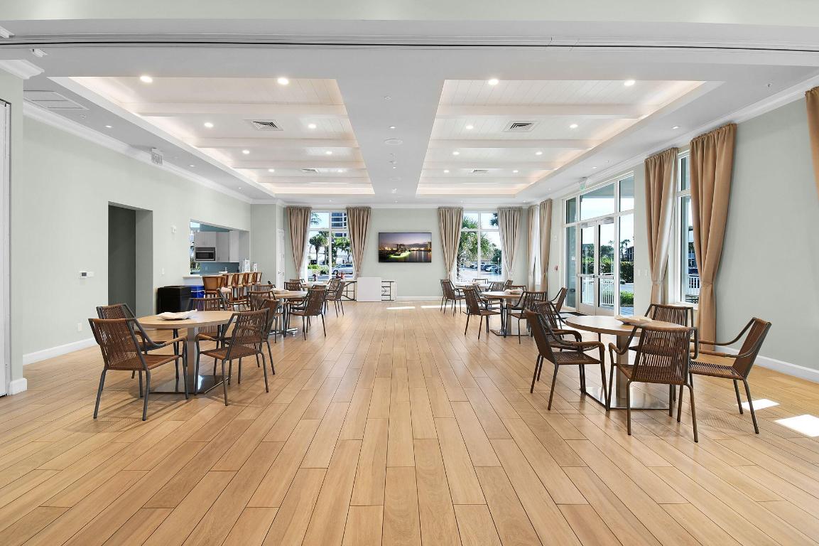 OCEAN VILLAGE - SEASCAPE II CONDOMINIUM - Residential