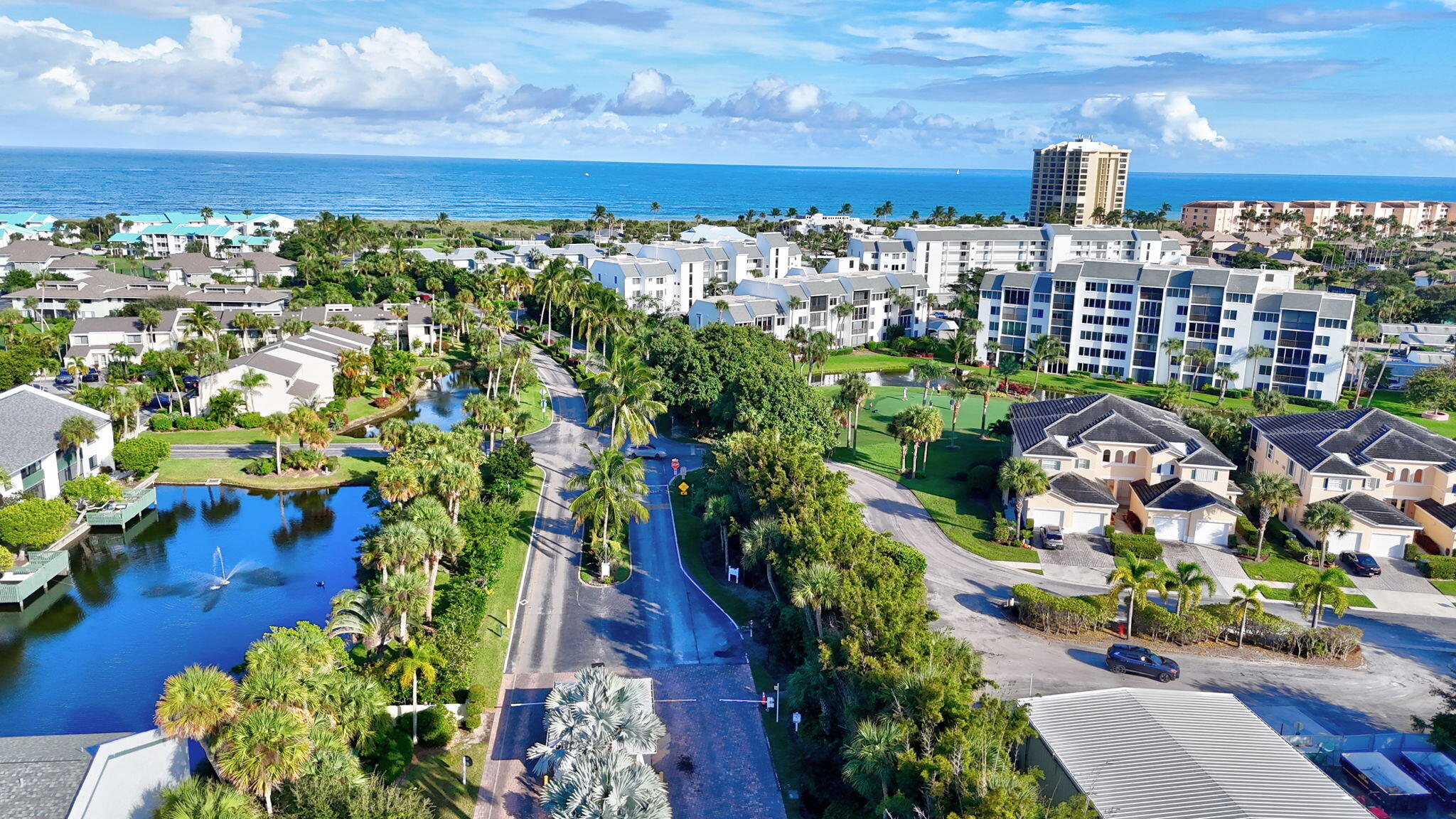 OCEAN VILLAGE - SEASCAPE II CONDOMINIUM - Residential