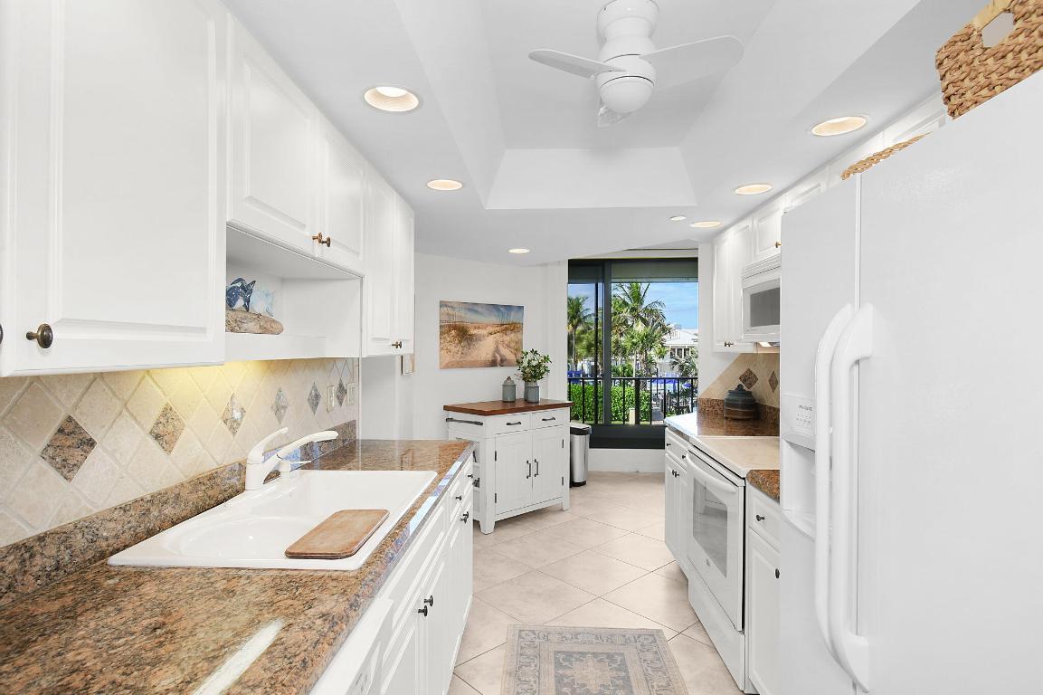 OCEAN VILLAGE - SEASCAPE II CONDOMINIUM - Residential