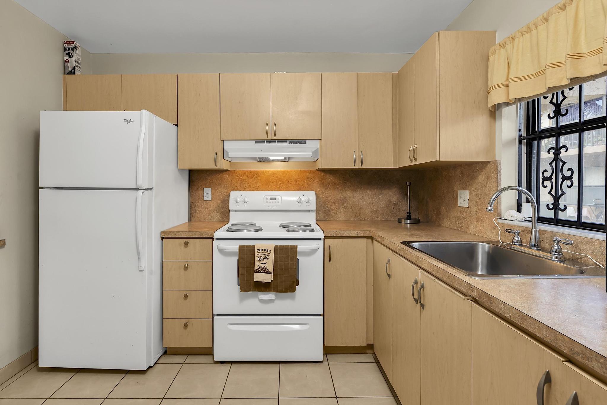 LAGO GRANDE ONE CONDO - Residential Lease