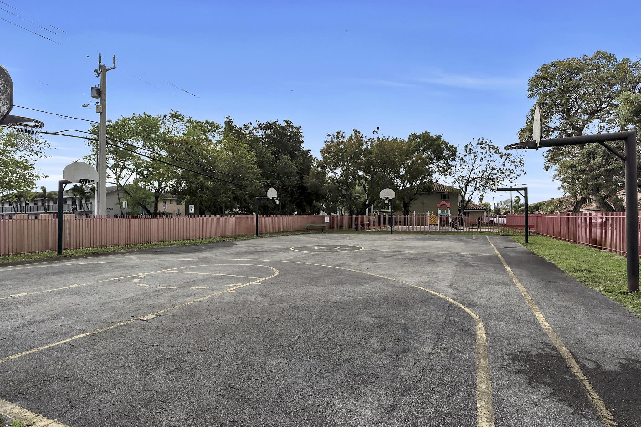 LAGO GRANDE ONE CONDO - Residential Lease