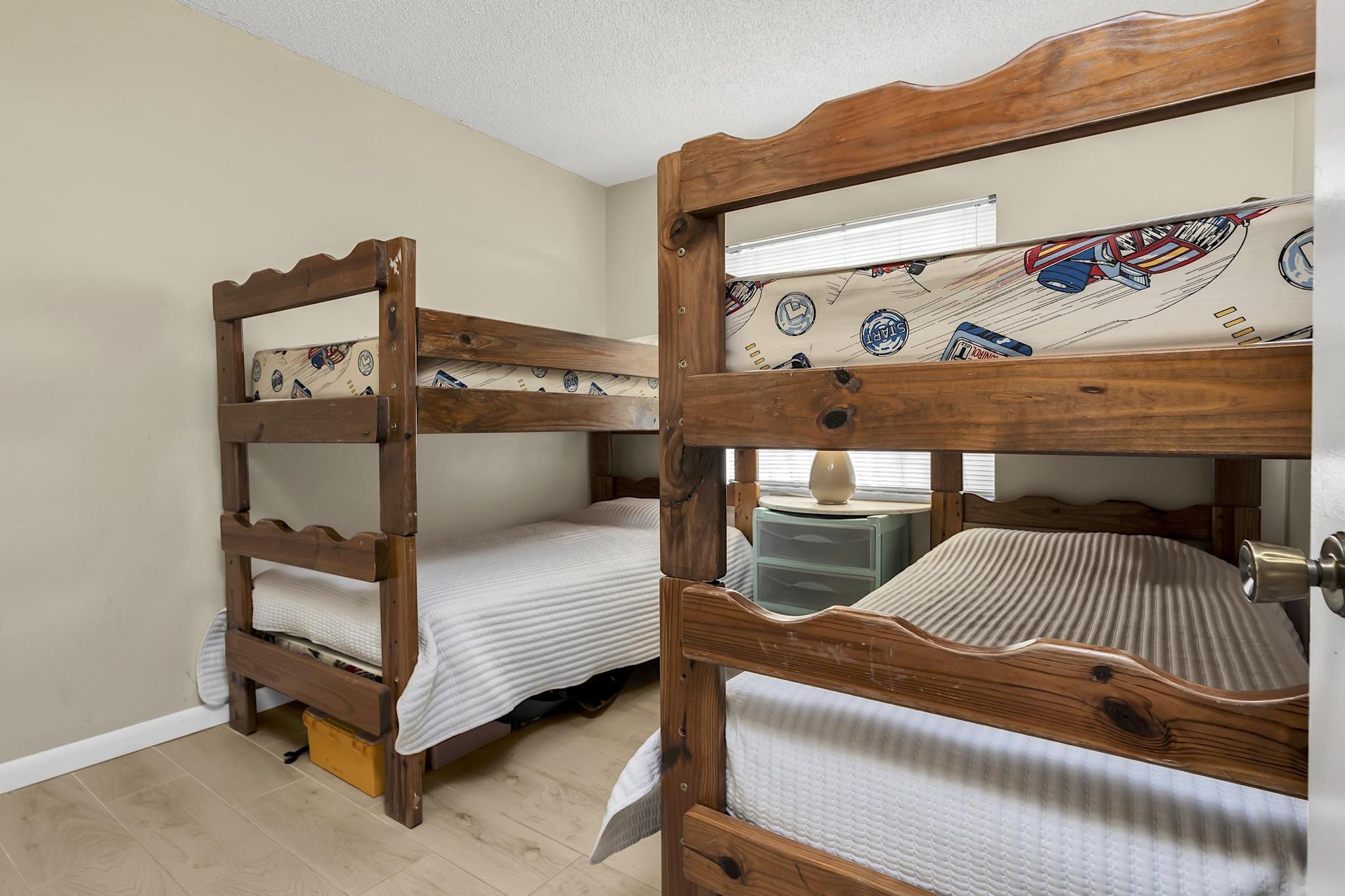 LAGO GRANDE ONE CONDO - Residential Lease