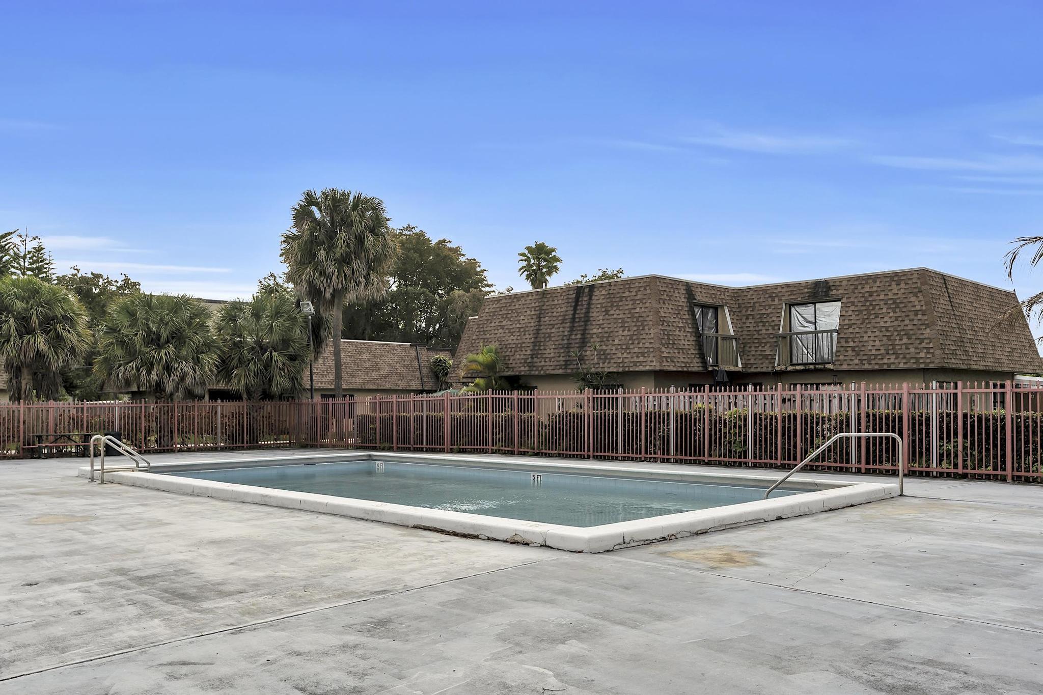 LAGO GRANDE ONE CONDO - Residential Lease