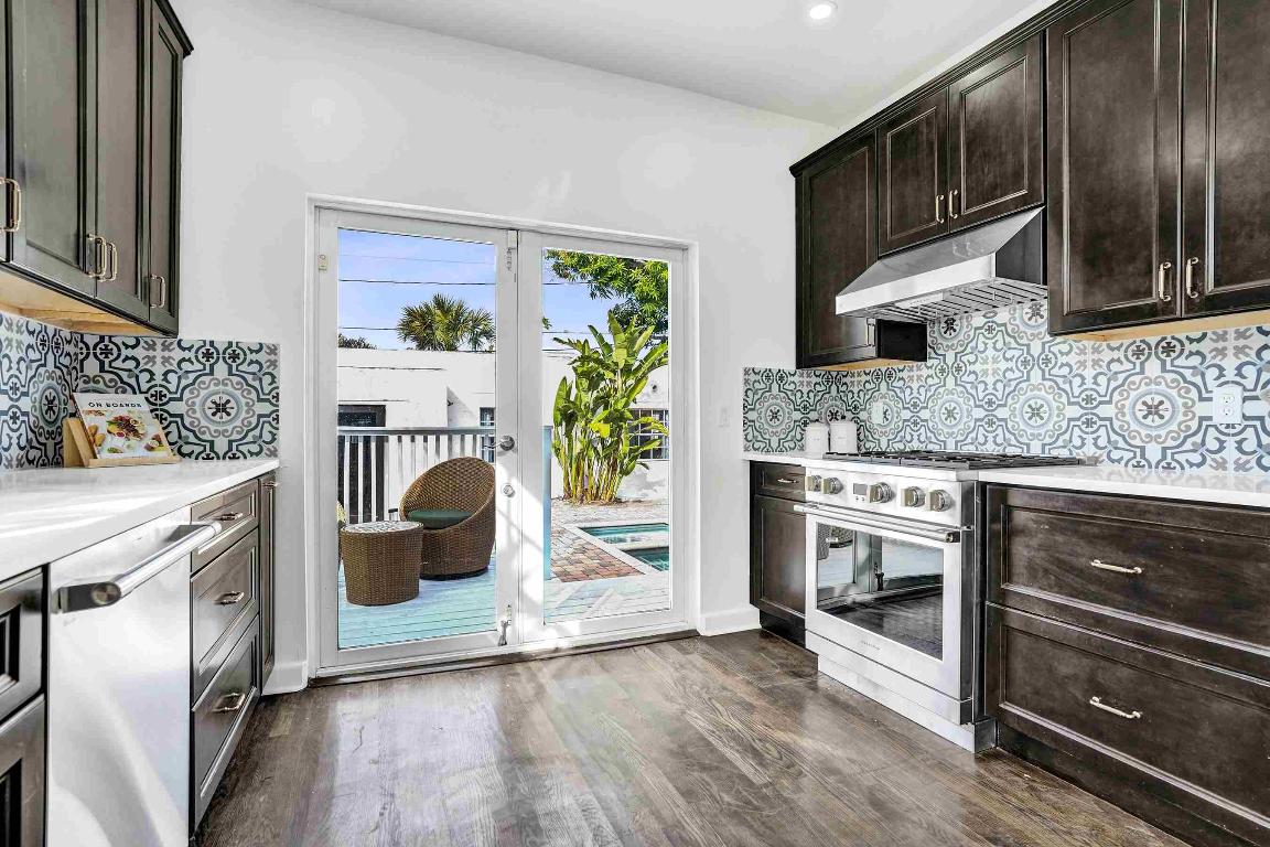 NORTHWOOD - Residential Lease