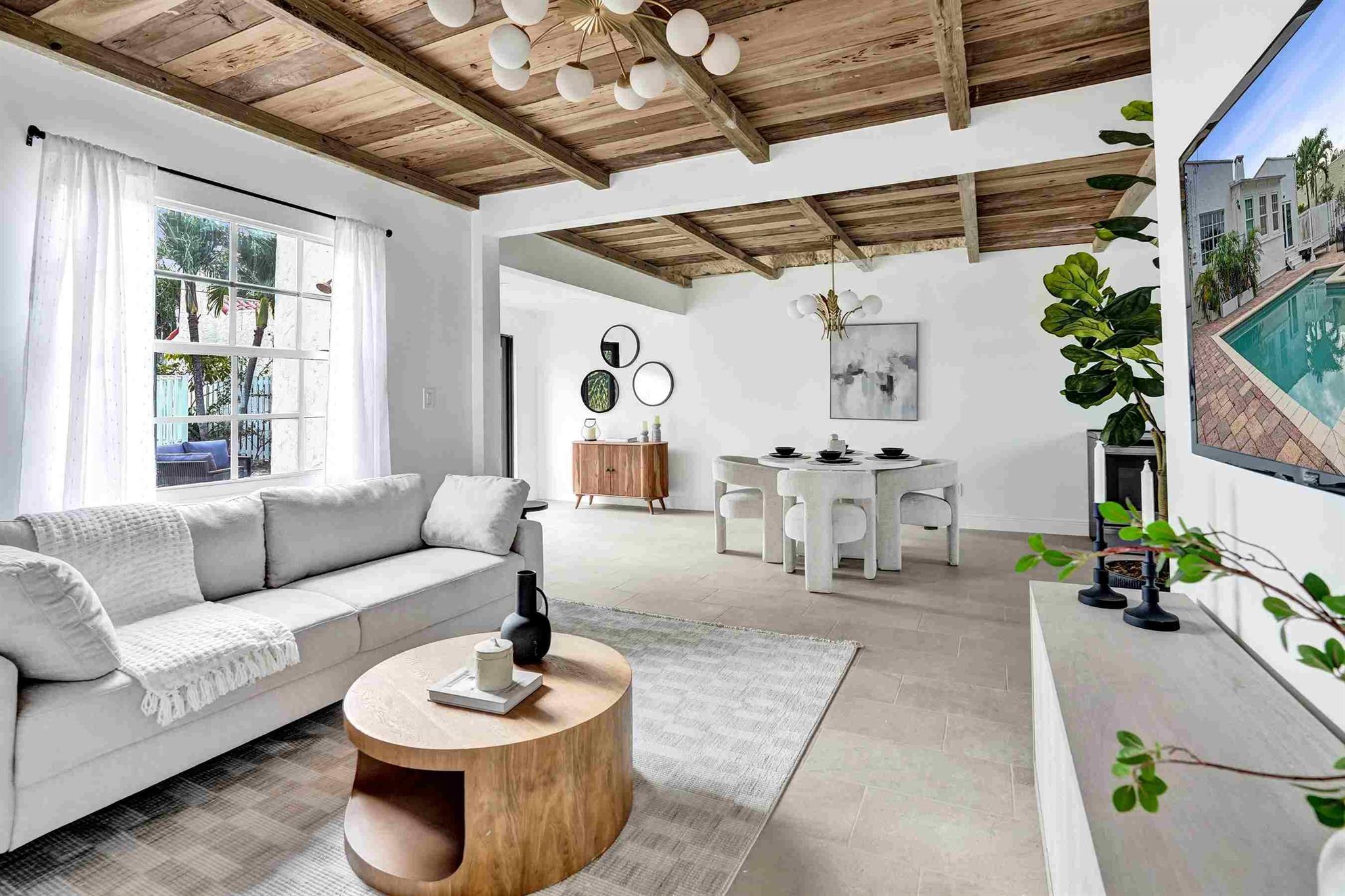 NORTHWOOD - Residential Lease