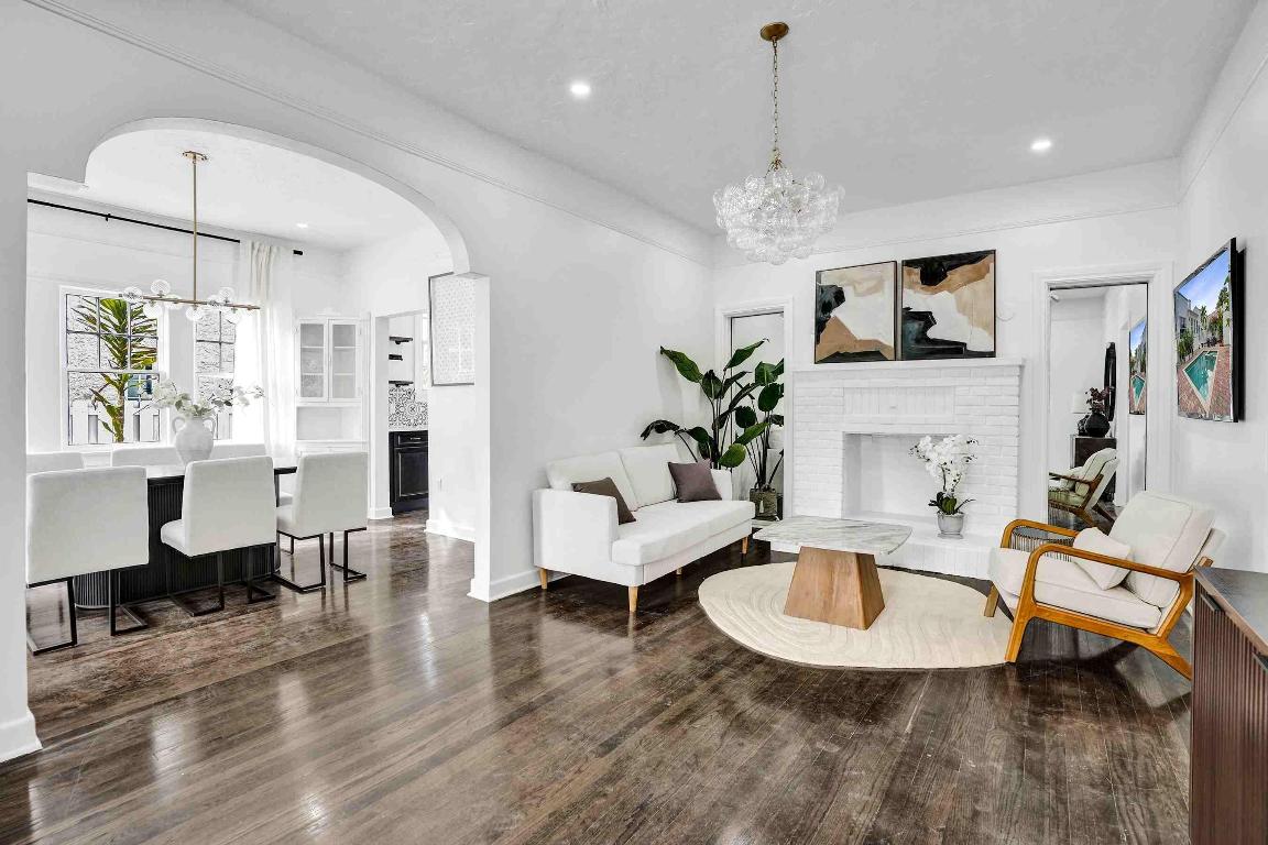 NORTHWOOD - Residential Lease