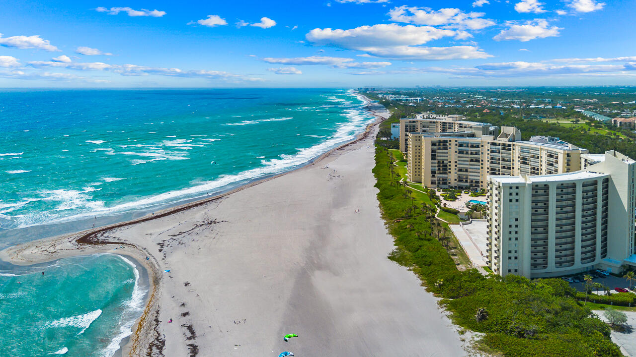 OCEAN TRAIL CONDO IV - Residential