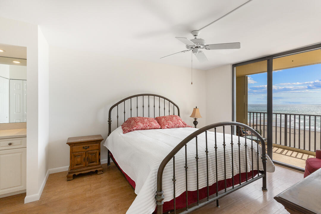 OCEAN TRAIL CONDO IV - Residential