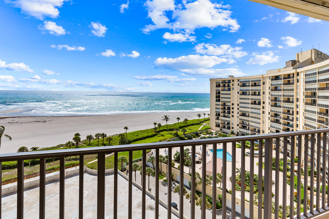 OCEAN TRAIL CONDO IV - Residential