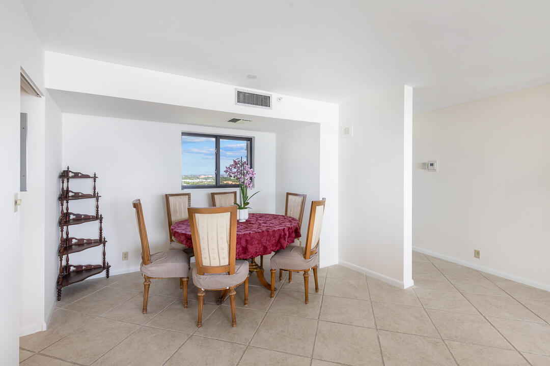 OCEAN TRAIL CONDO IV - Residential