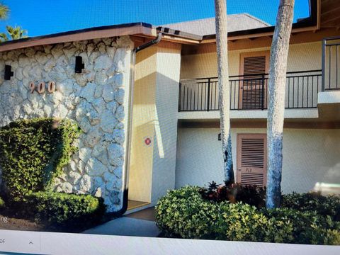 A home in Fort Pierce