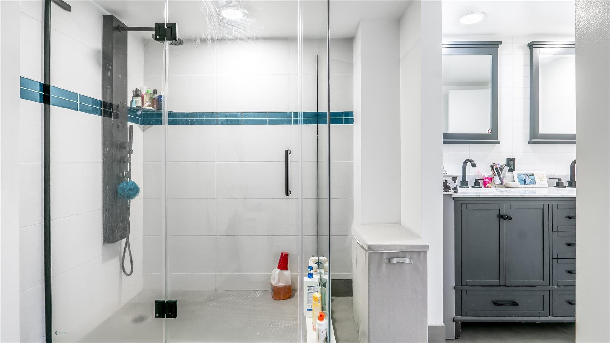 PLAZA TOWERS NORTH CONDO - Residential