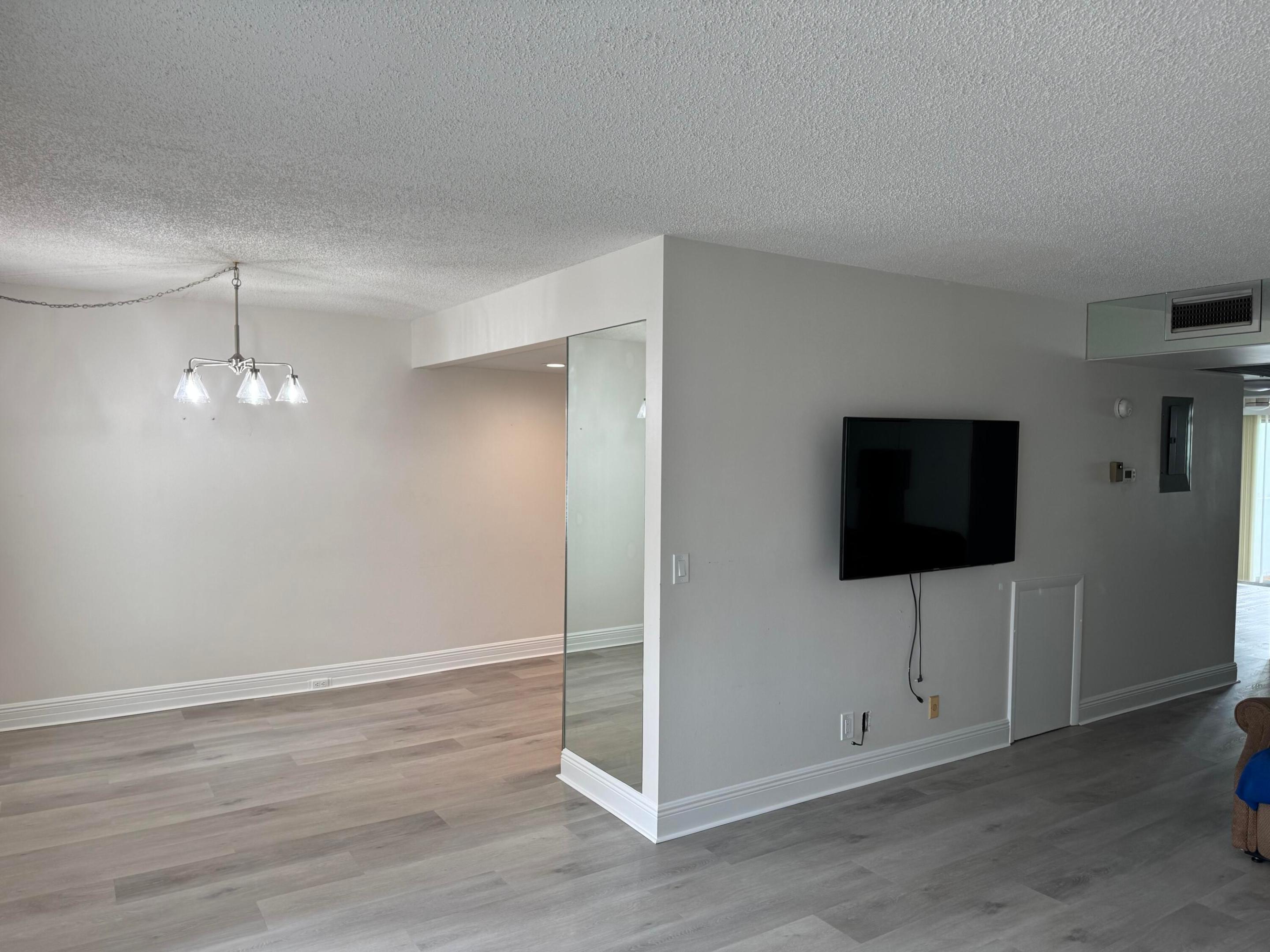 CENTURY VILLAGE - Residential Lease