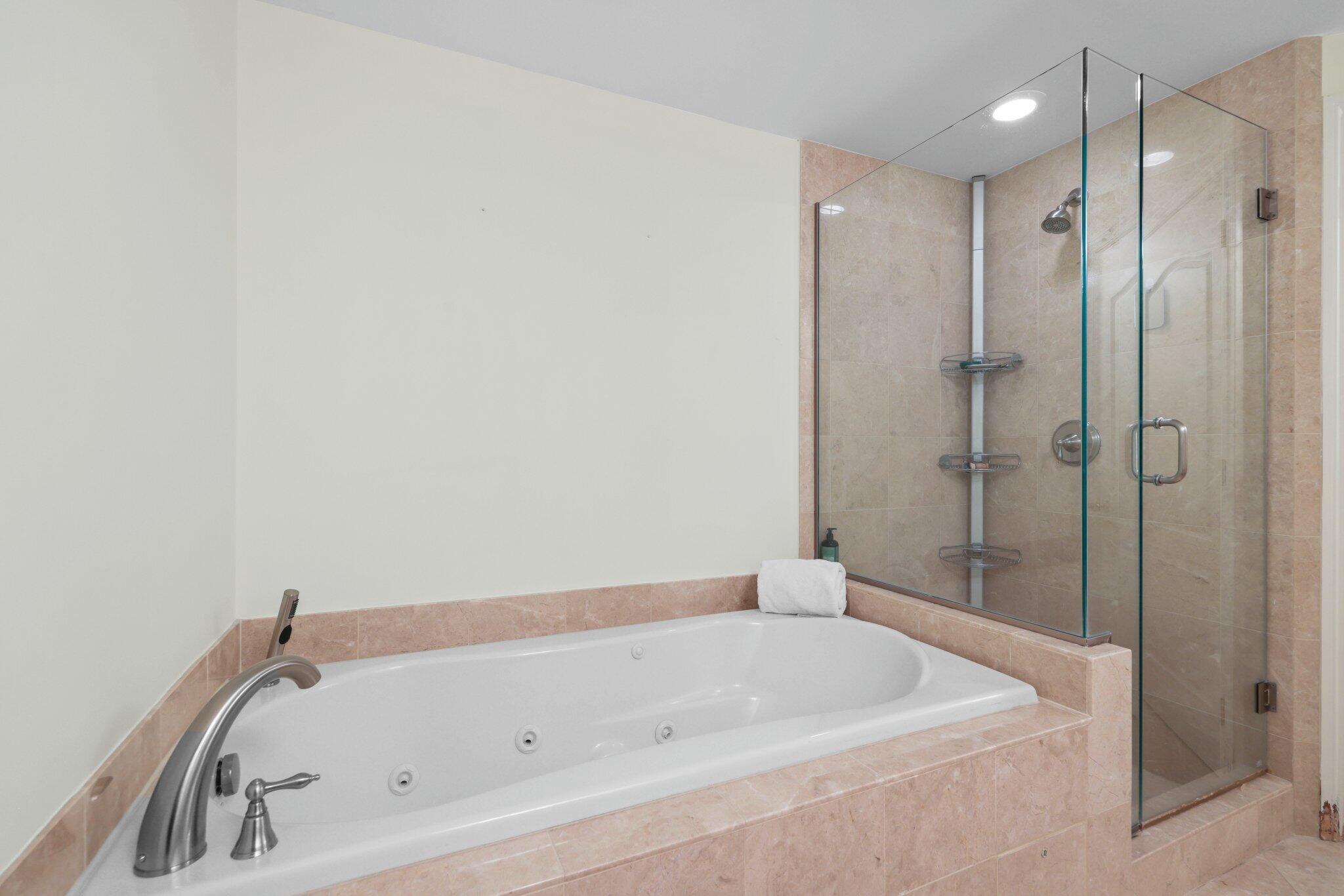 200 EAST PALMETTO PARK CONDO - Residential