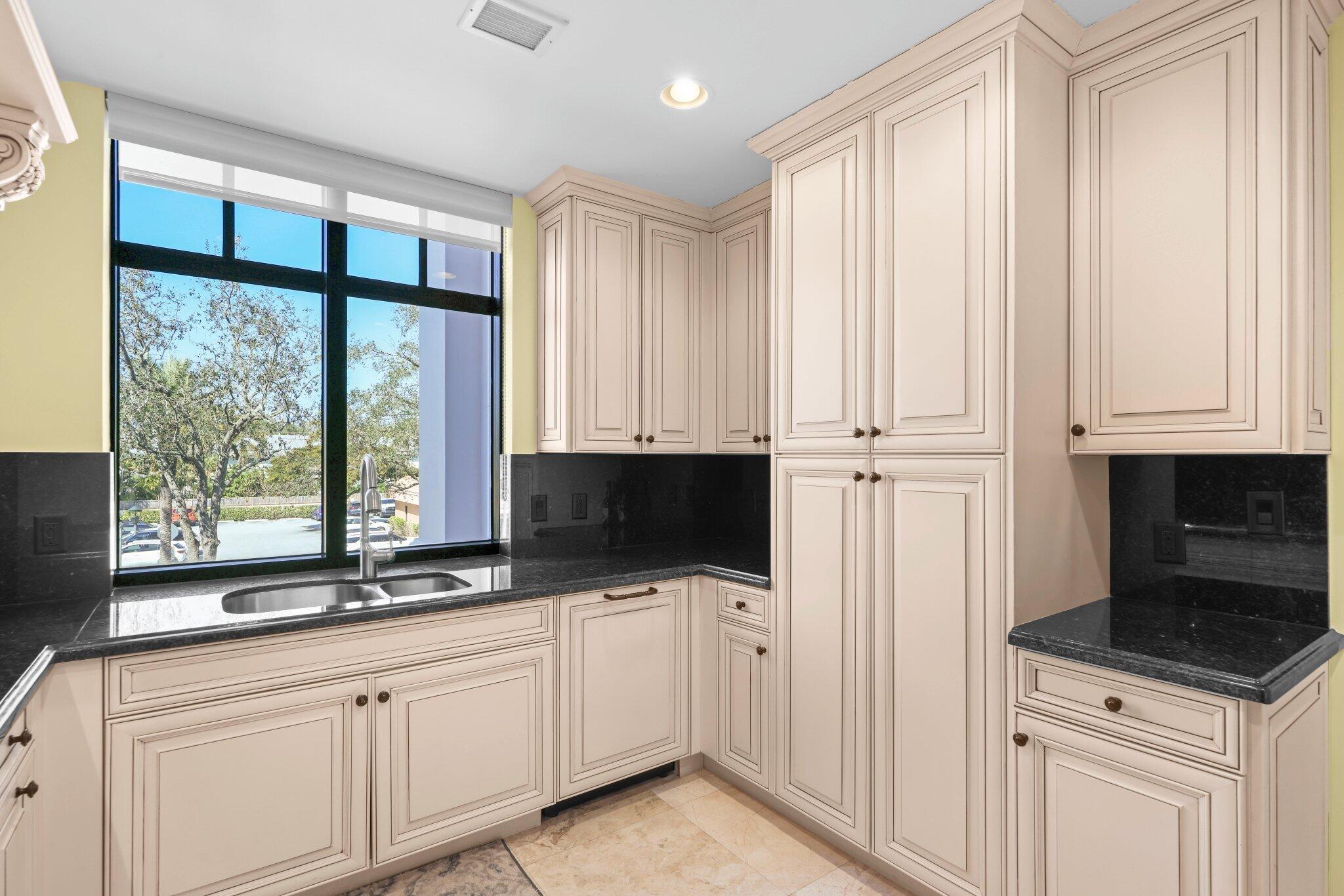 200 EAST PALMETTO PARK CONDO - Residential