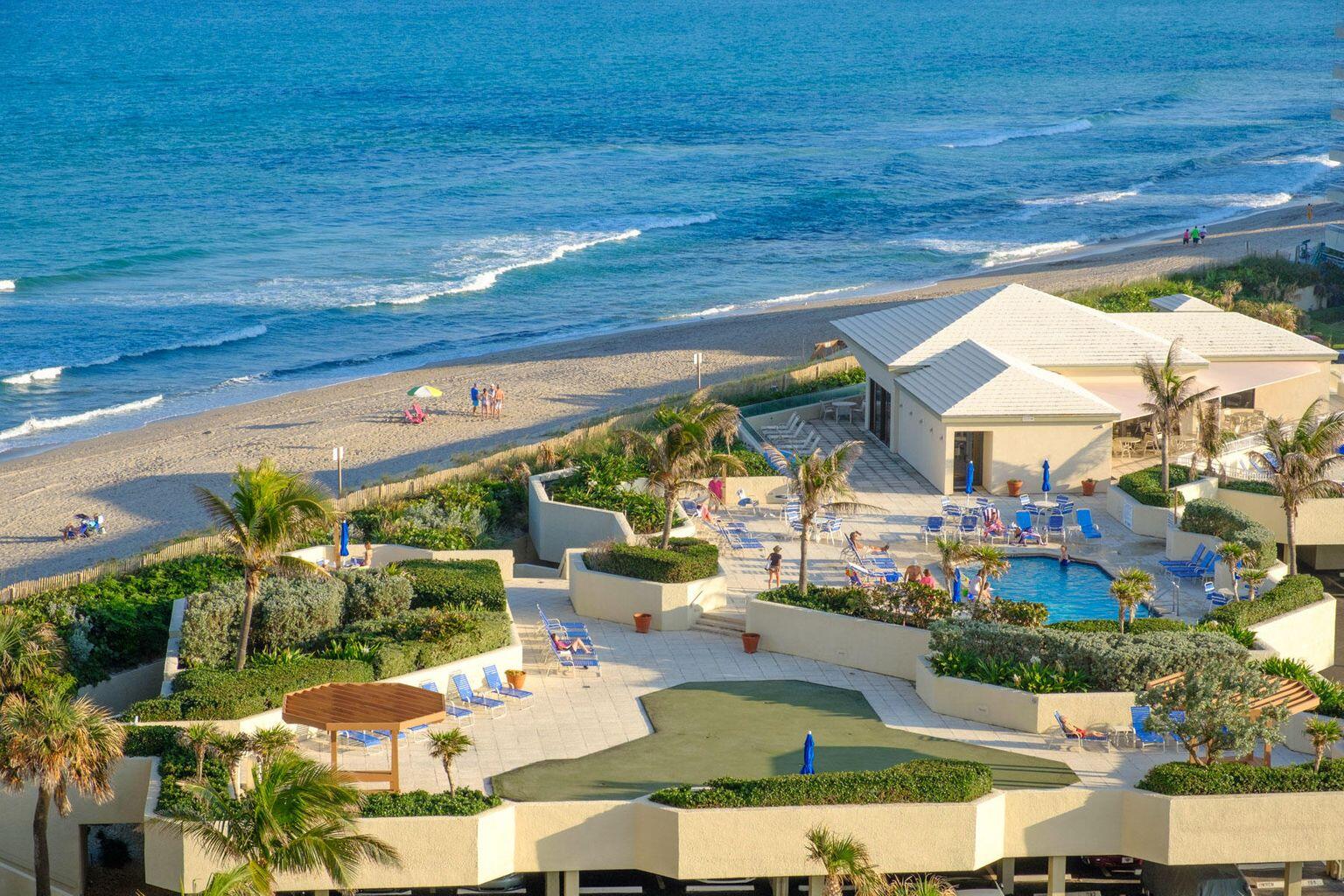 WATER GLADES CONDO - Residential