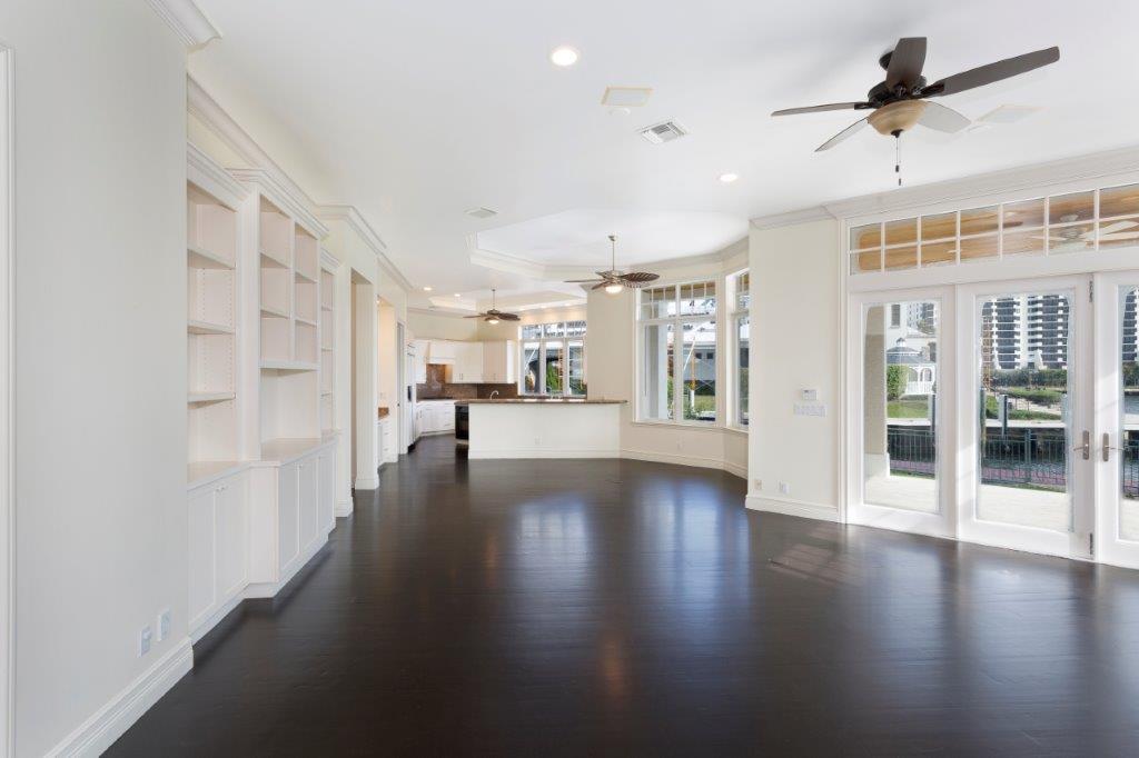 BOCA BAY COLONY - Residential