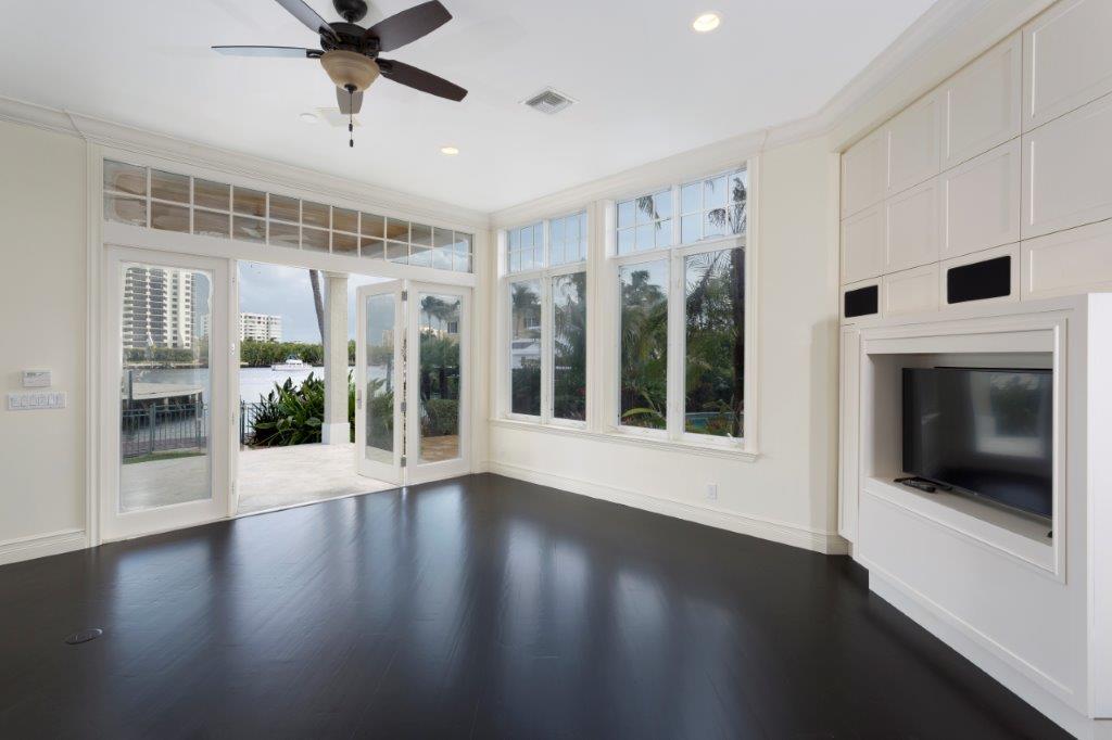 BOCA BAY COLONY - Residential