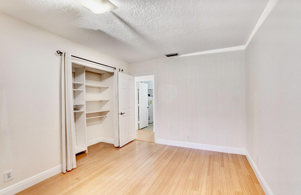 PHEASANT WALK SEC 4 - Residential Lease