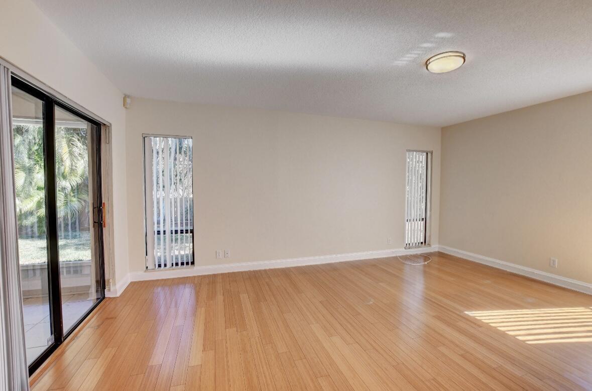 PHEASANT WALK SEC 4 - Residential Lease