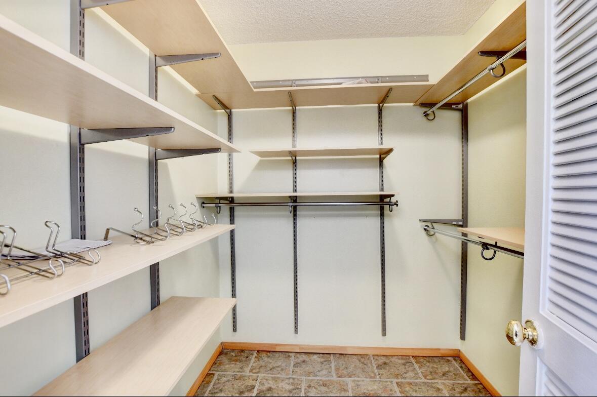 PHEASANT WALK SEC 4 - Residential Lease