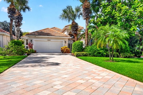 Tiny photo for 10694 Greenbriar Villa Drive, Lake Worth, FL 33449 (MLS # B26051720)