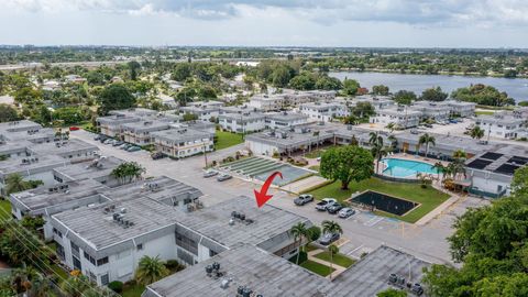 A home in Lake Worth Beach