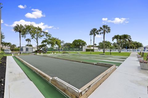 Tiny photo for 1177 S Drive Circle #B, Delray Beach, FL 33445 (MLS # B26019686)