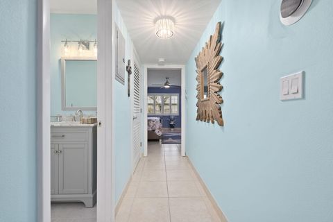 Tiny photo for 1177 S Drive Circle #B, Delray Beach, FL 33445 (MLS # B26019686)