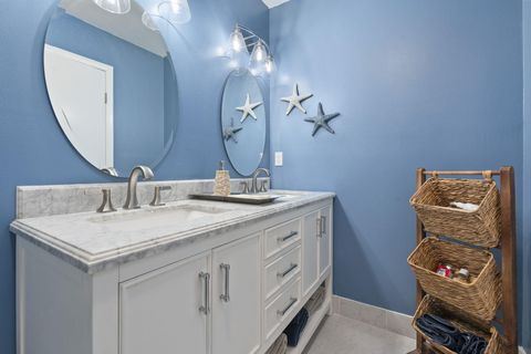 Tiny photo for 1177 S Drive Circle #B, Delray Beach, FL 33445 (MLS # B26019686)