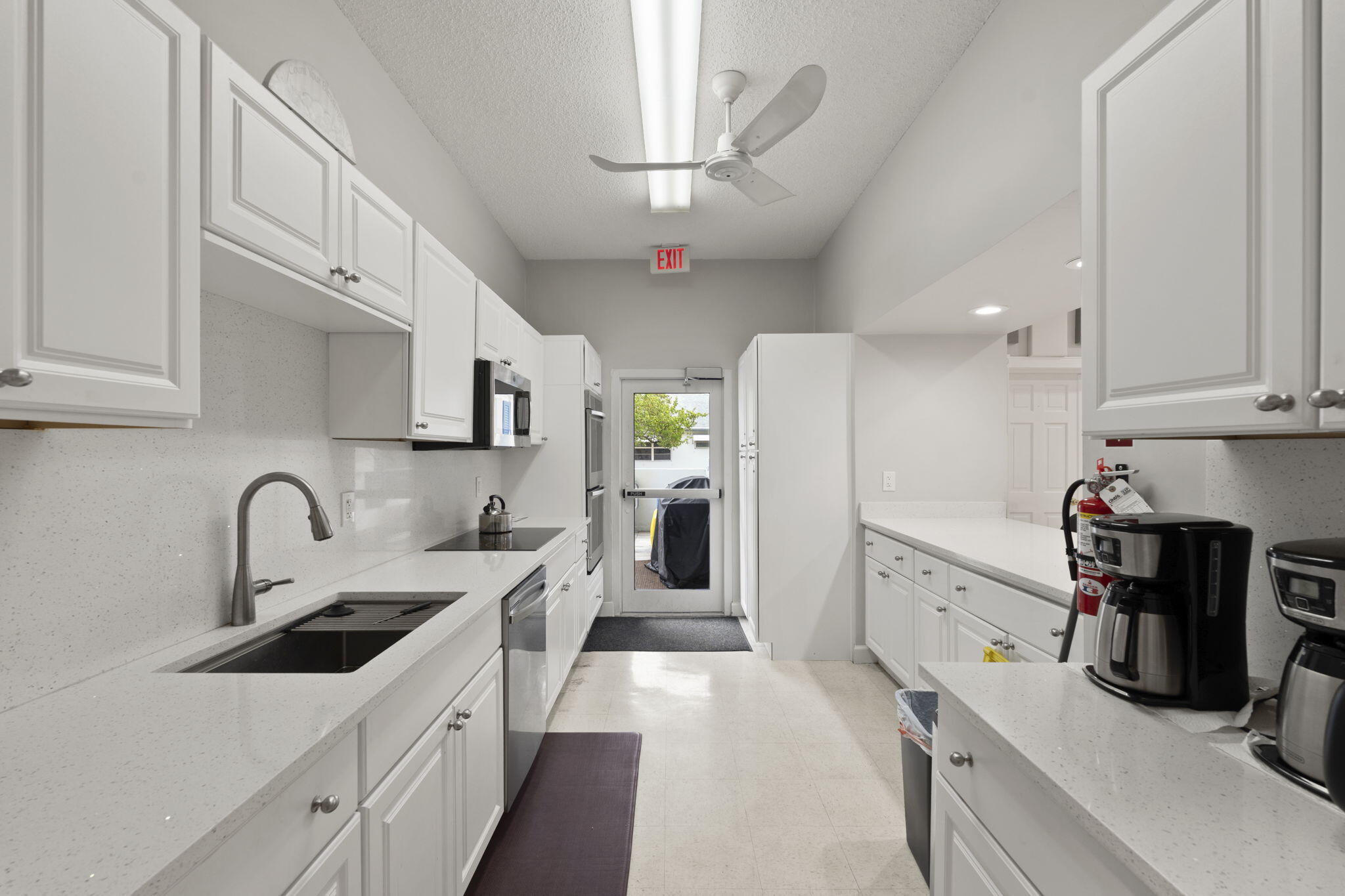 HIGH POINT OF DELRAY SEC 5 CONDO - Residential