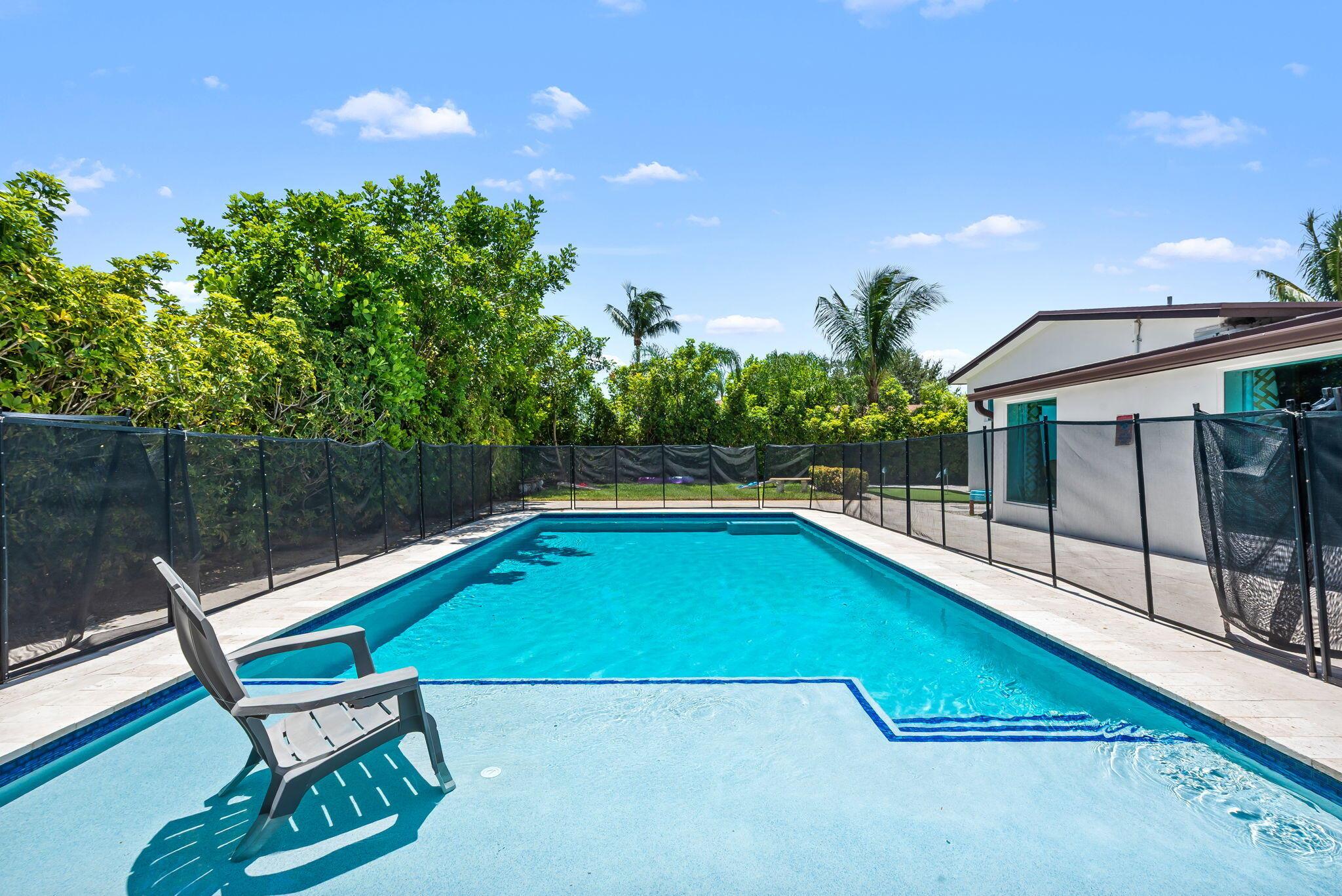 COVE 3RD SEC - Residential Lease