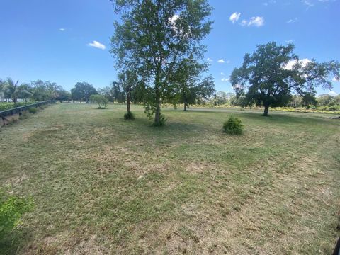2098 Johnston Road Fort Pierce FL 34951