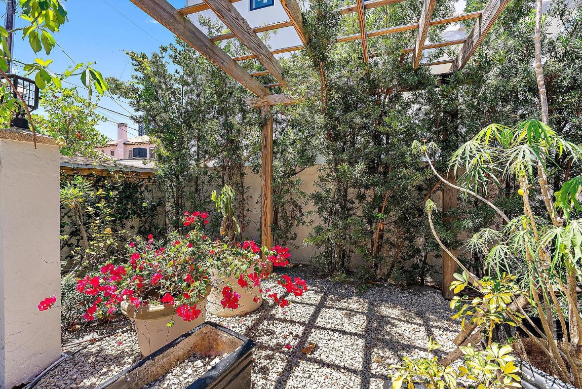 GRUBER CARLBERG - Residential