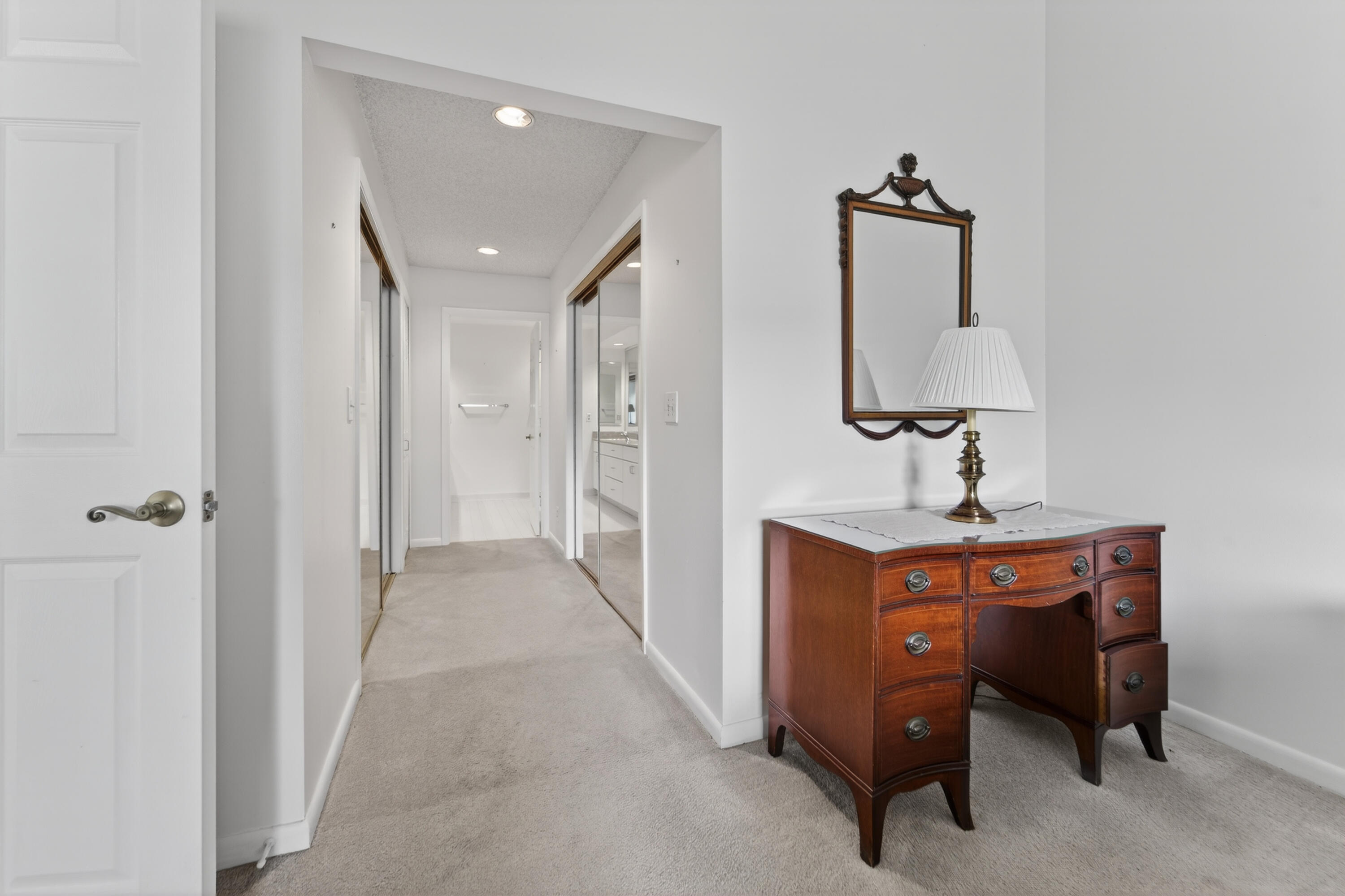 VILLAGE WALK - Residential