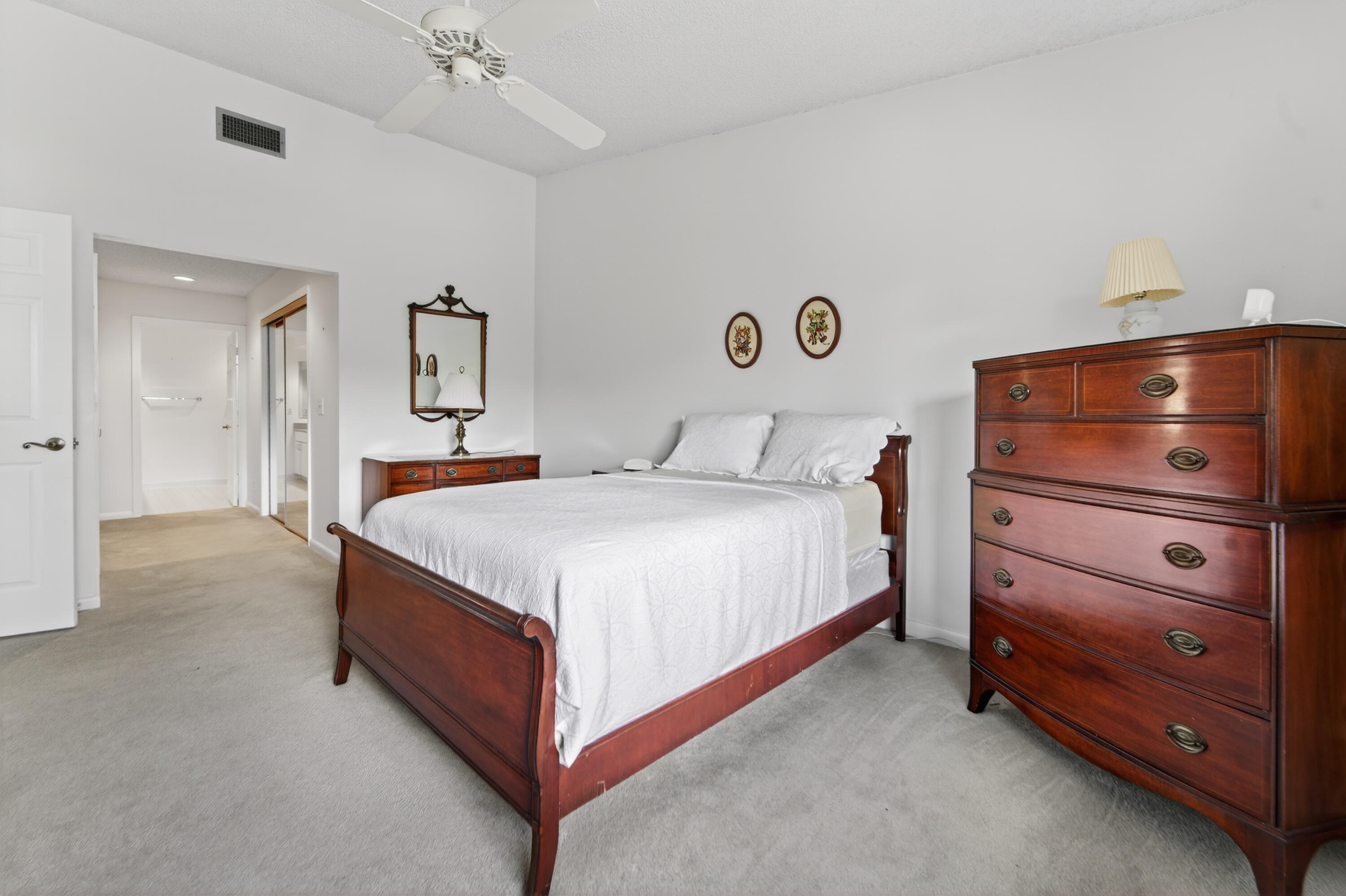 VILLAGE WALK - Residential