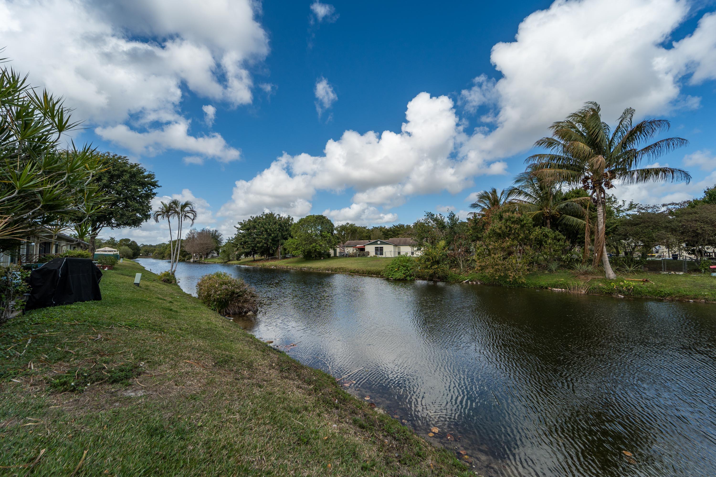 VILLAGE WALK - Residential